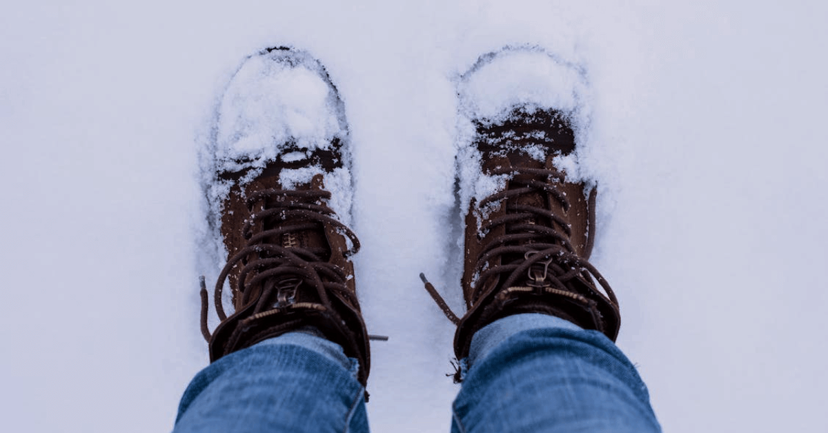 things-to-consider-when-buying-snow-boots